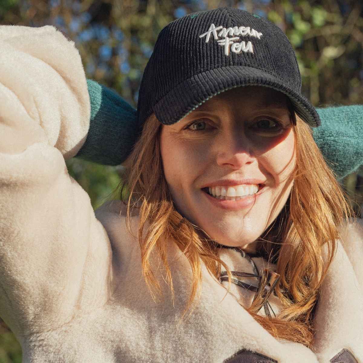 Casquette Velours Noire « Amour Fou » – Chamaye